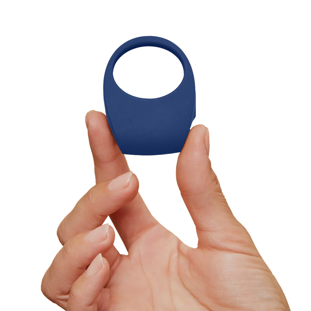 LELO Tor 3 Vibrating Penis Ring for Couples with Hand Base Blue